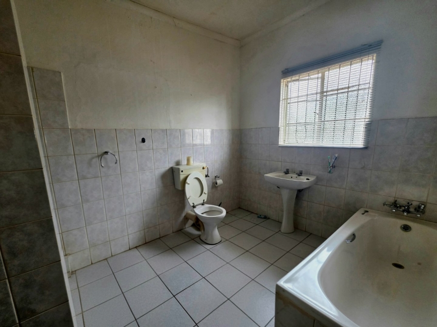 4 Bedroom Property for Sale in Kakamas Northern Cape